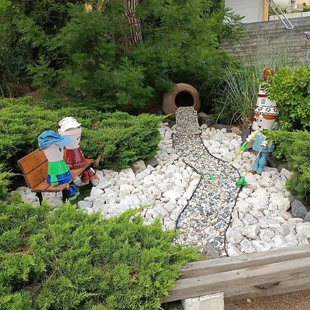 Avec Piscine Sur Quai Avec Bateau Apartment