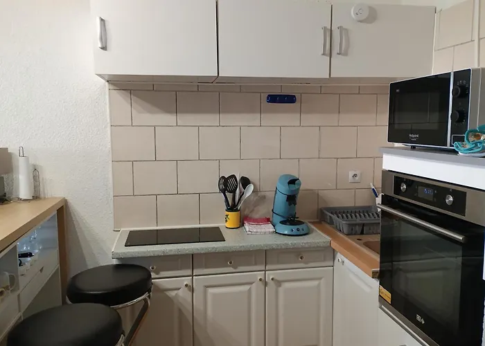 Apartmán Avec Piscine Sur Quai Avec Bateau *