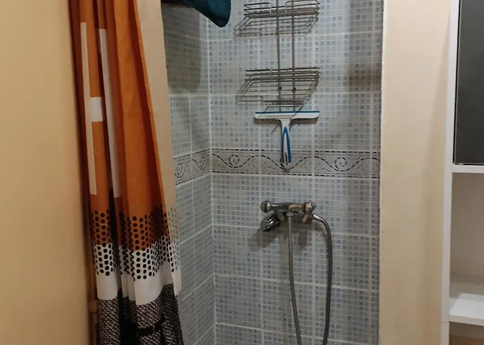 Apartmán Avec Piscine Sur Quai Avec Bateau